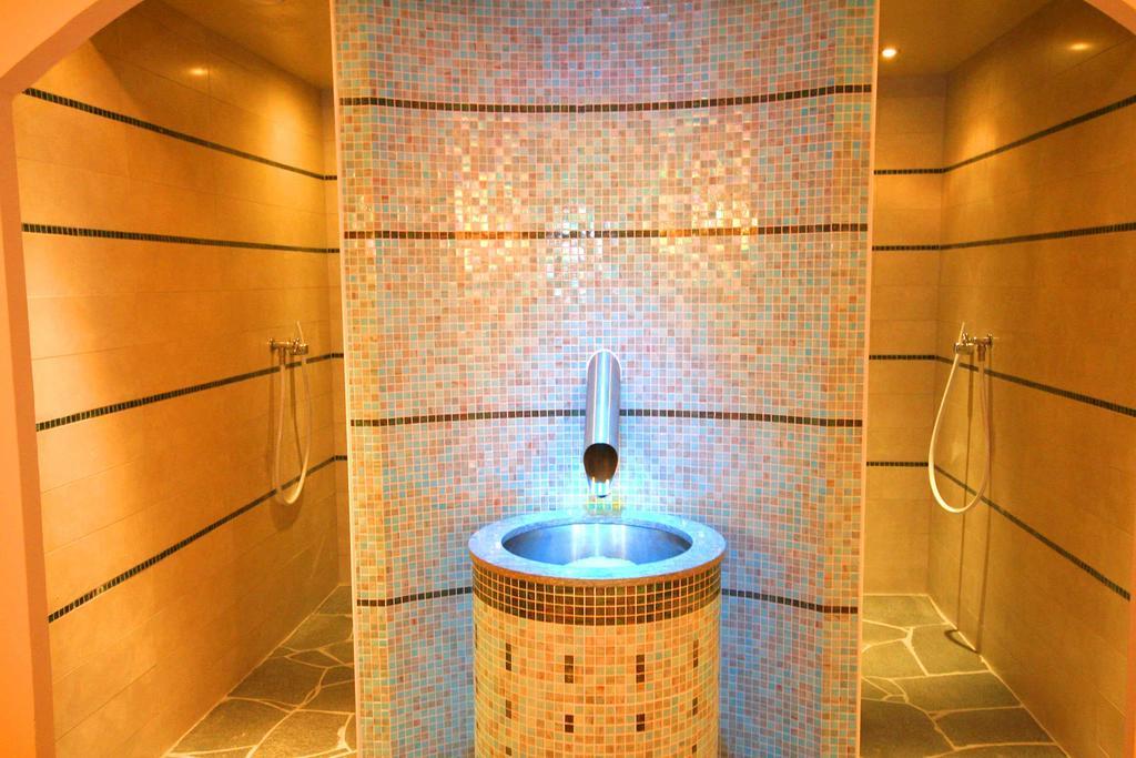פונדס Hotel Kajetansbruecke מראה חיצוני תמונה