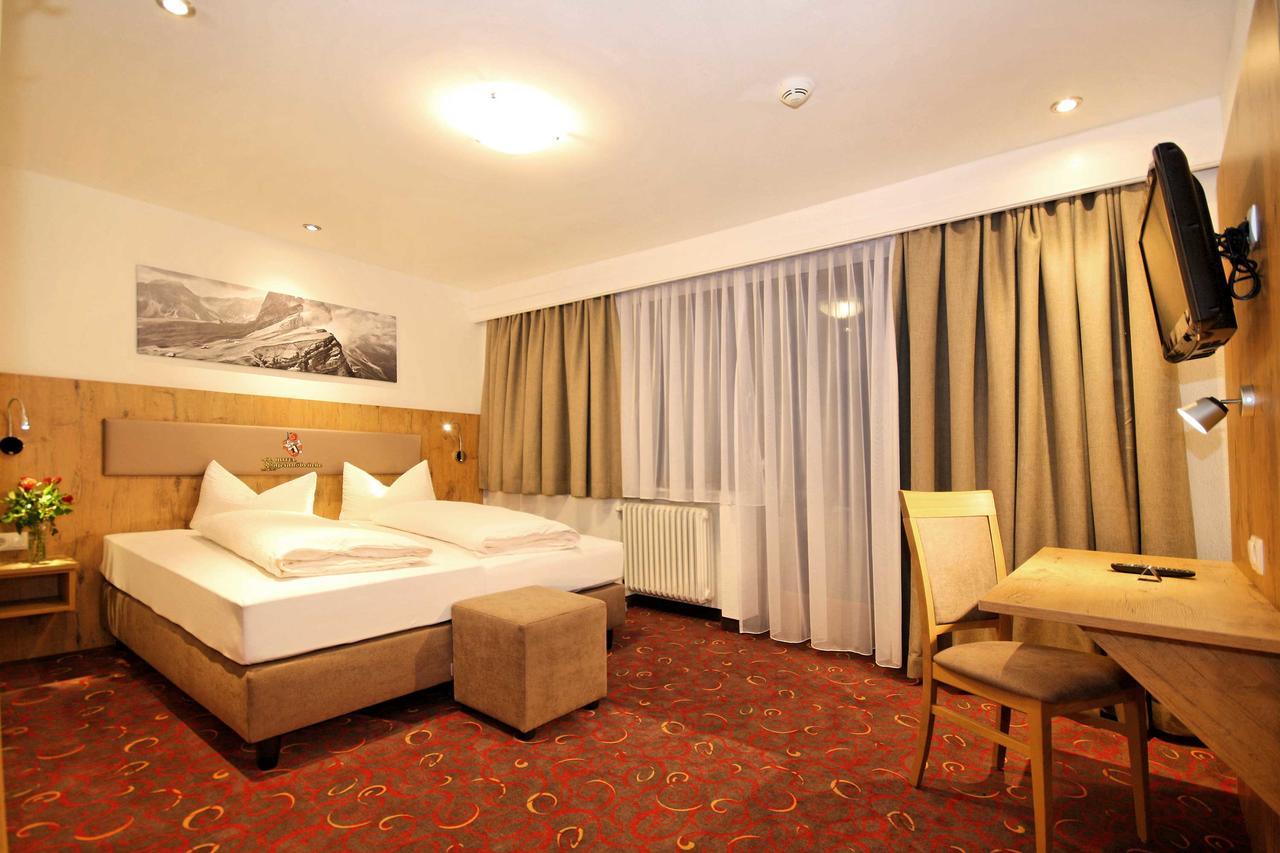 פונדס Hotel Kajetansbruecke מראה חיצוני תמונה