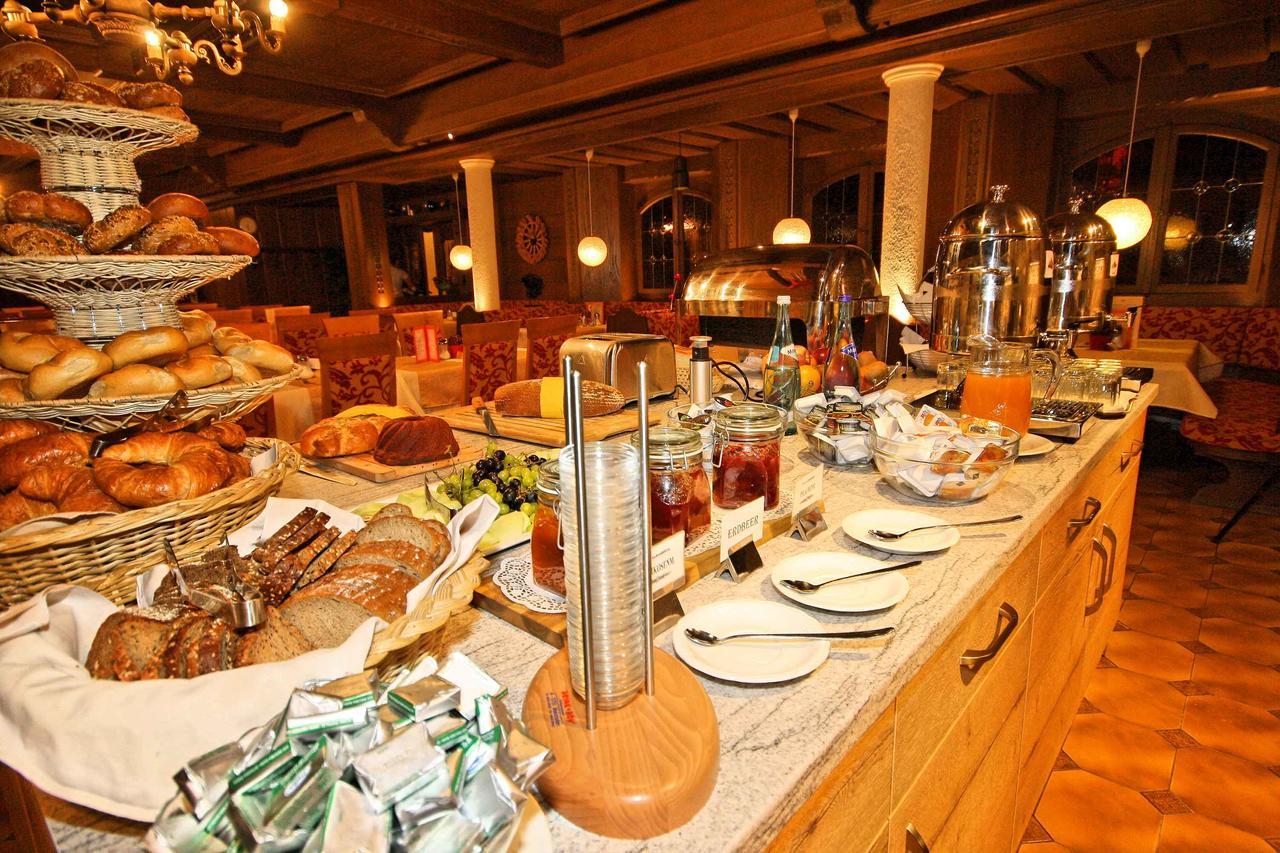 פונדס Hotel Kajetansbruecke מראה חיצוני תמונה